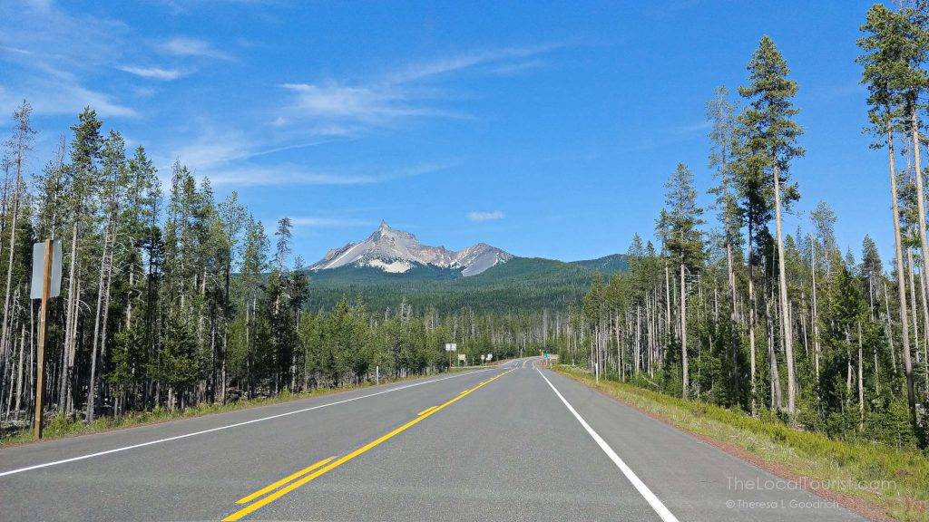 The drive to Crater Lake National Park