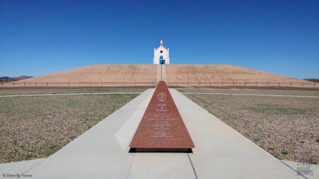 Museum of History in Granite in Felicity, California