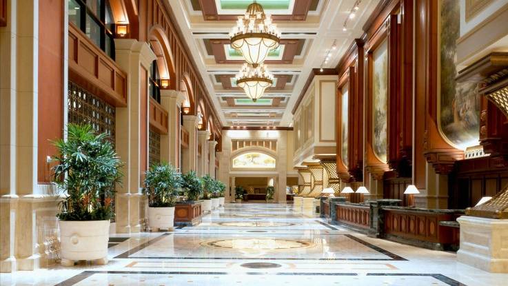 Manchester Grand Hyatt Lobby