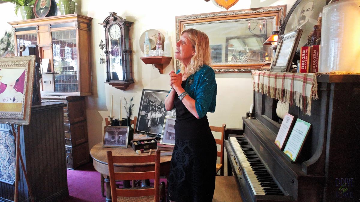 Sanguinetti House Museum Director Yanna Kruse