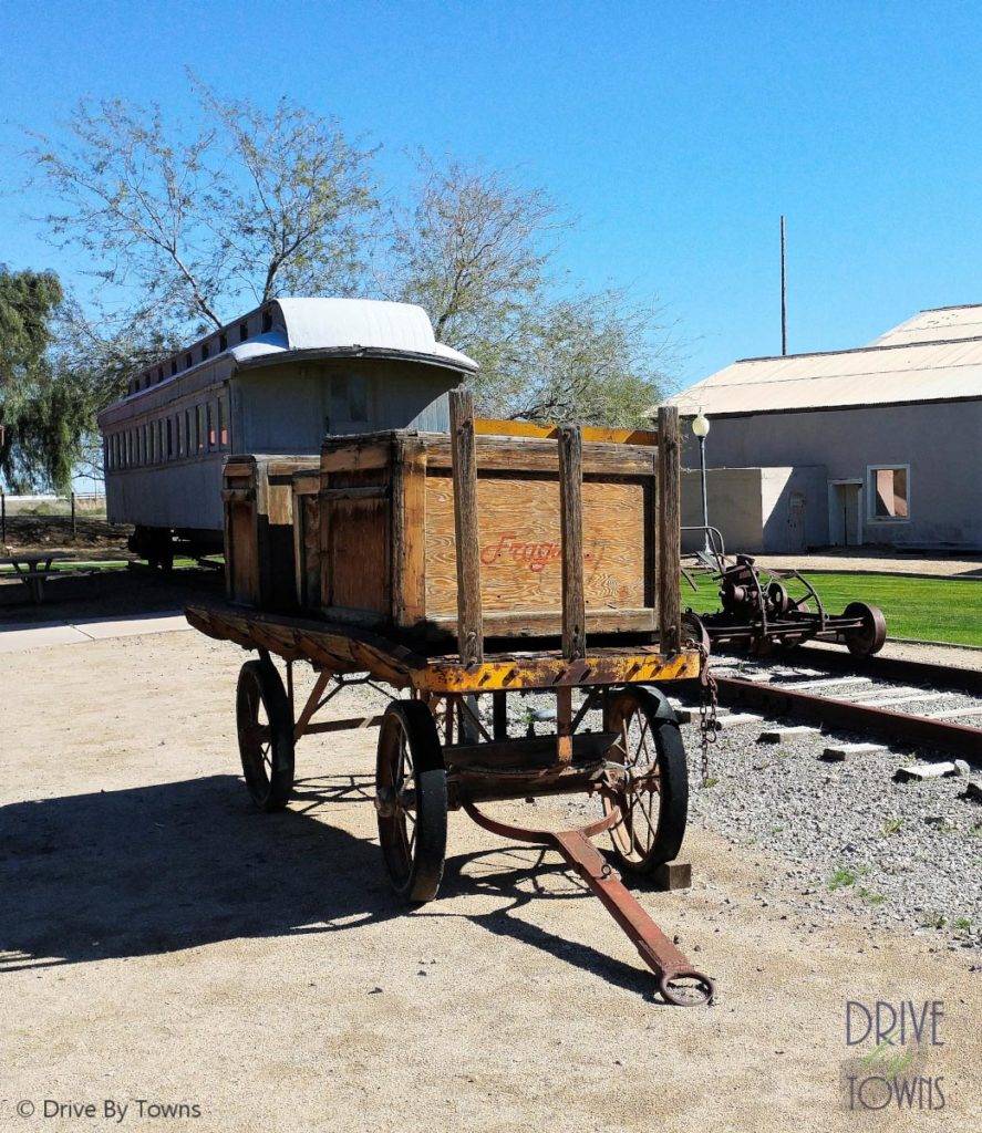 Yuma Quartermaster Depot - Fragile - must be Italian